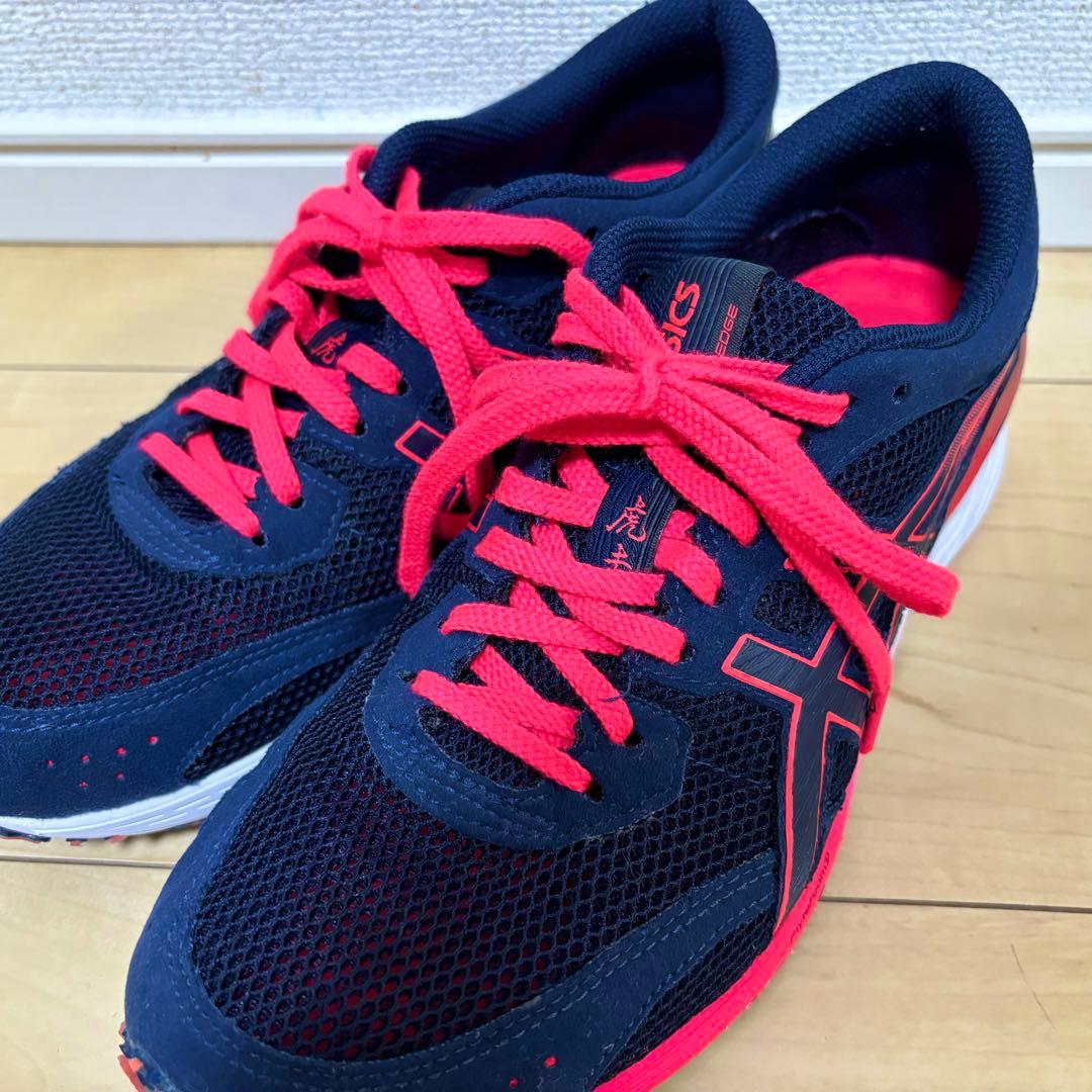【スワン】【美品】asics ターサーエッジ ランニングシューズ 24cm