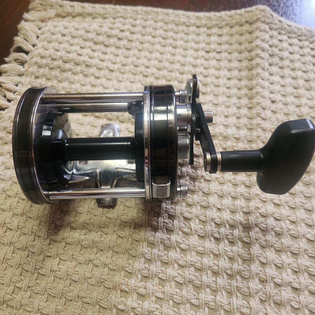 Ambassadeur 7000C フィッシングリール