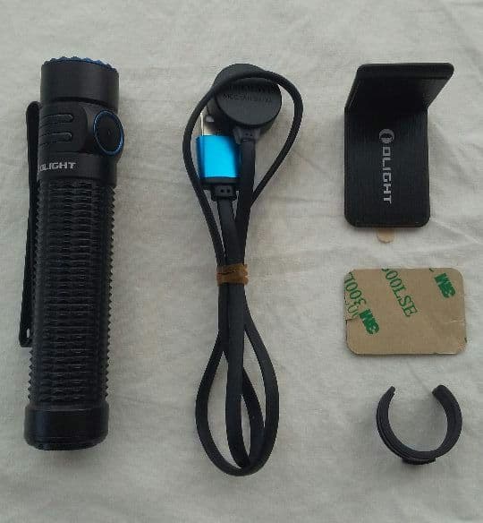 OLIGHT WARRIOR Mini3　タクティカルライト　ブラック