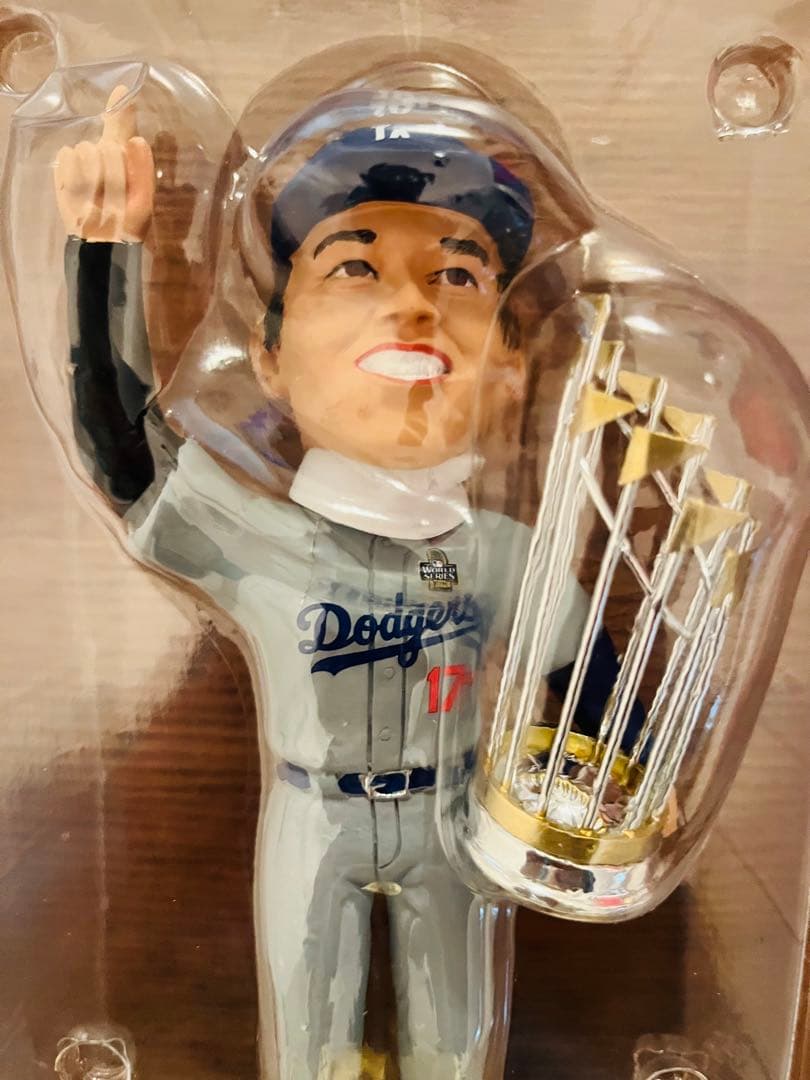 【正規品】大谷翔平 WS2024チャンピオン ver.2 8インチボブルヘッド④