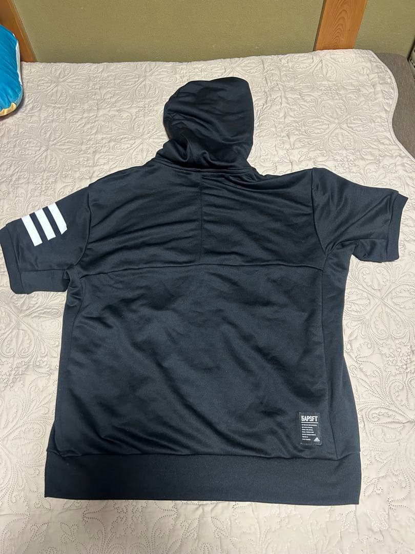 adidas フード付きジャージ上下セット ブラック　美品　xo o 野球