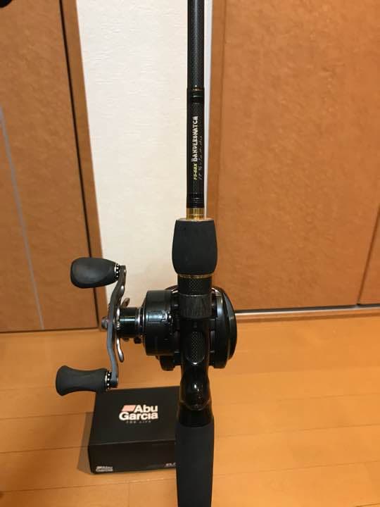 Abu REVO ELITE7、Megabass デストロイヤーのセット