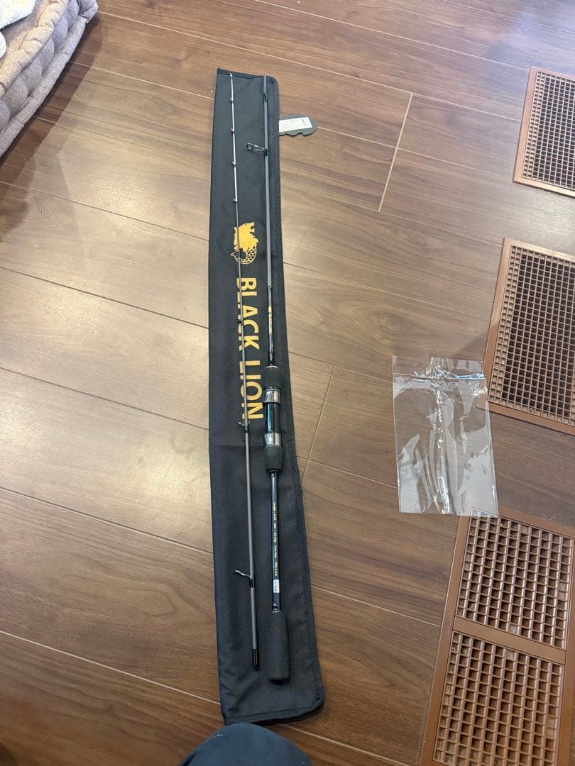 BLACK LION SQUIDRUN64 エギングロッド 6.4ft