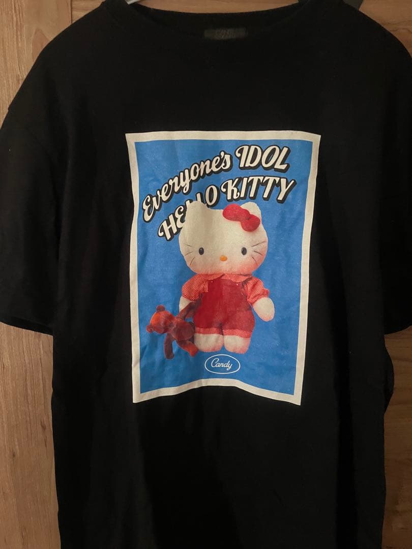 キャンディーストリッパー　ハローキティ　コラボTシャツ　黒　ブラック