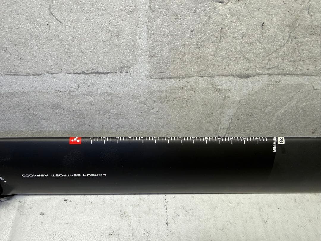 ARGON18 TTバイク用　カーボンシートポスト　新品？