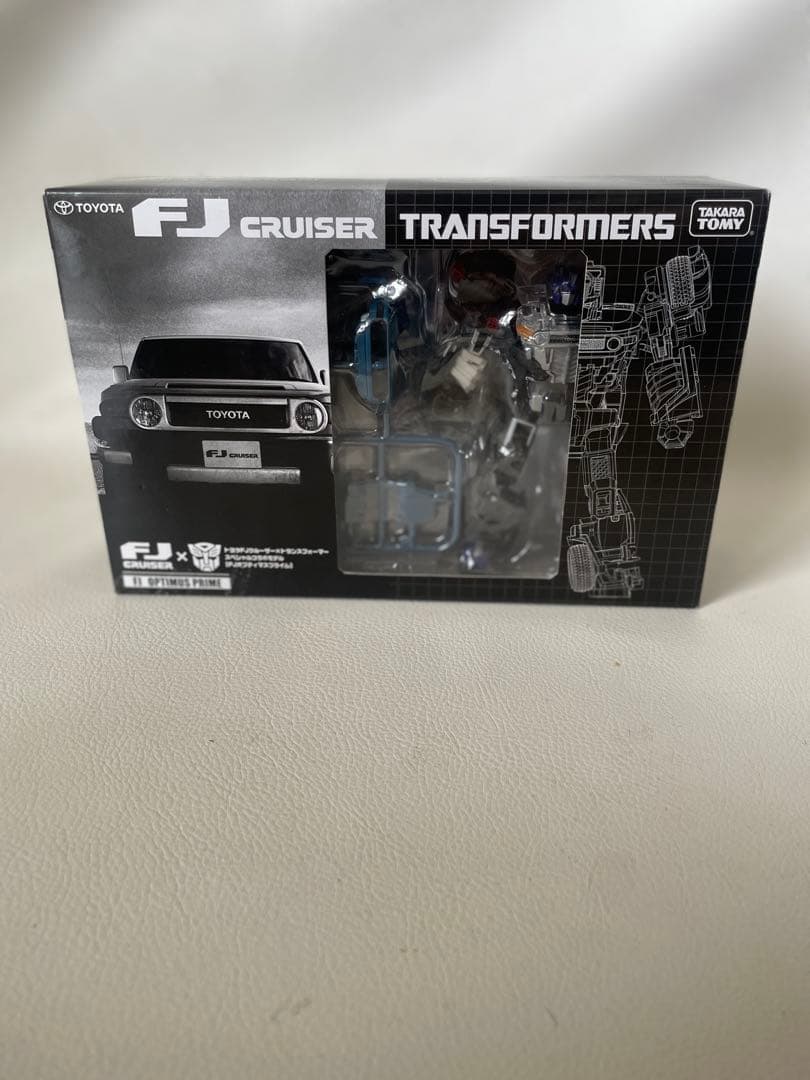 トヨタ FJクルーザー × トランスフォーマー FJオプティマスプライム 非売品