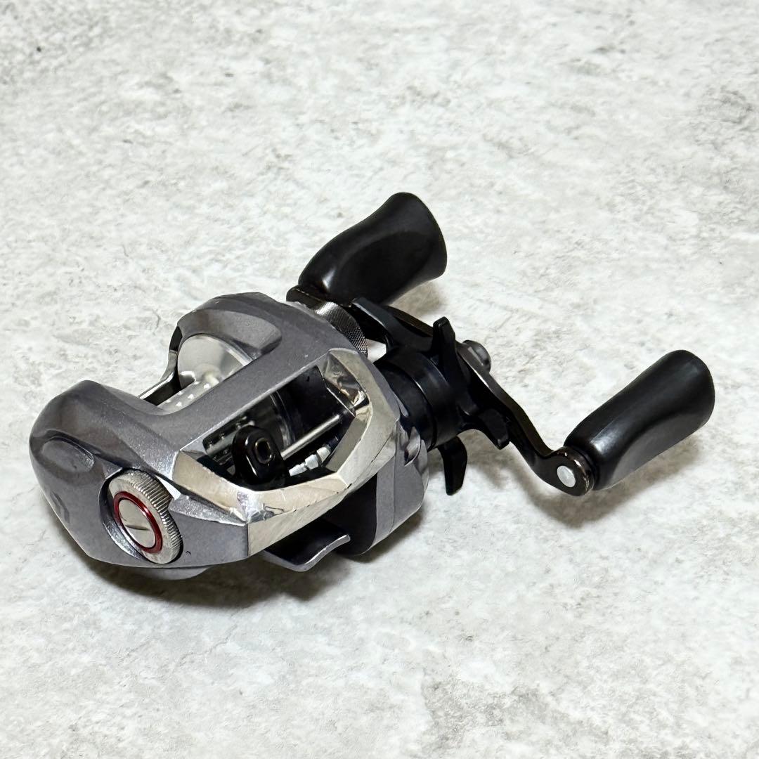 ☆実用美品☆ダイワ ベイトリール SSSV103SHL/DAIWA