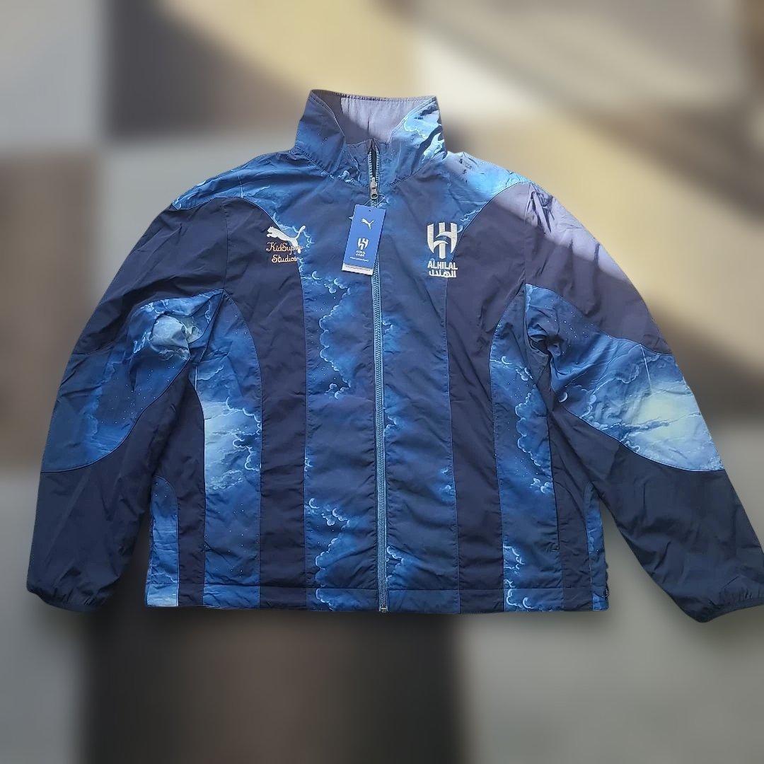 PUMA　アルヒラリ　新品　リバーシブル　　アウター　サッカー