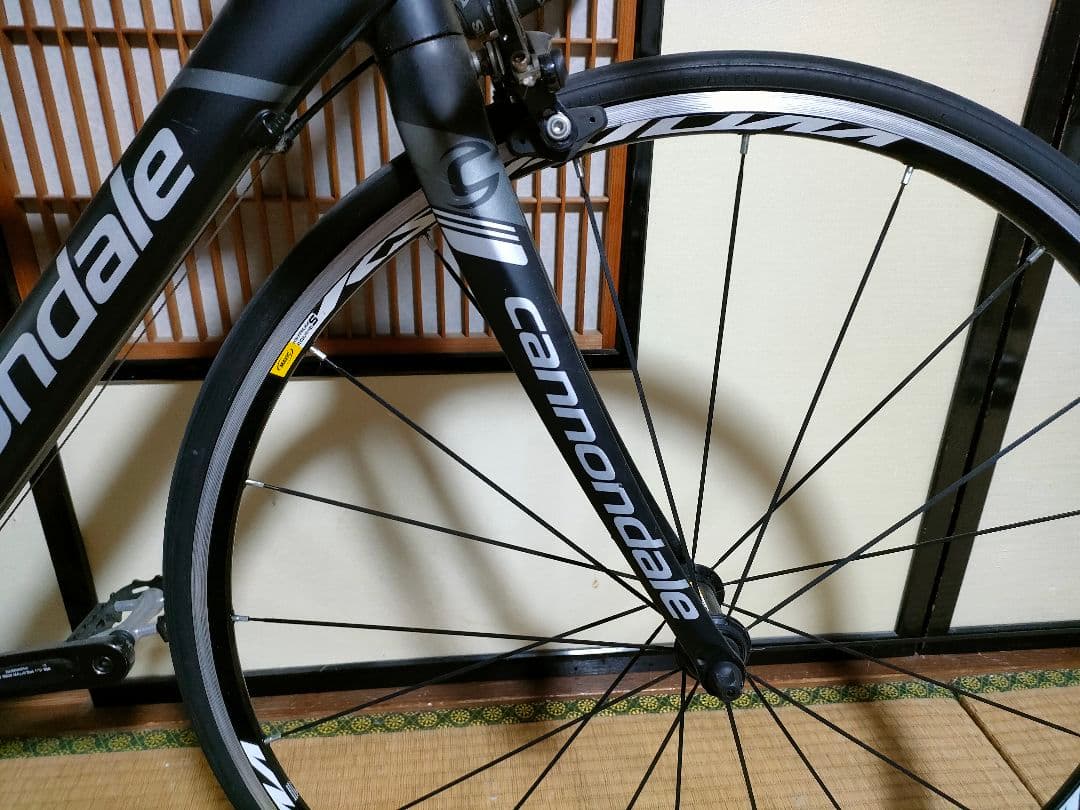 Cannondale アルミロードバイク ブラック