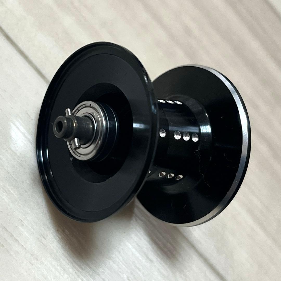 アブ　Revo MGX 右巻き