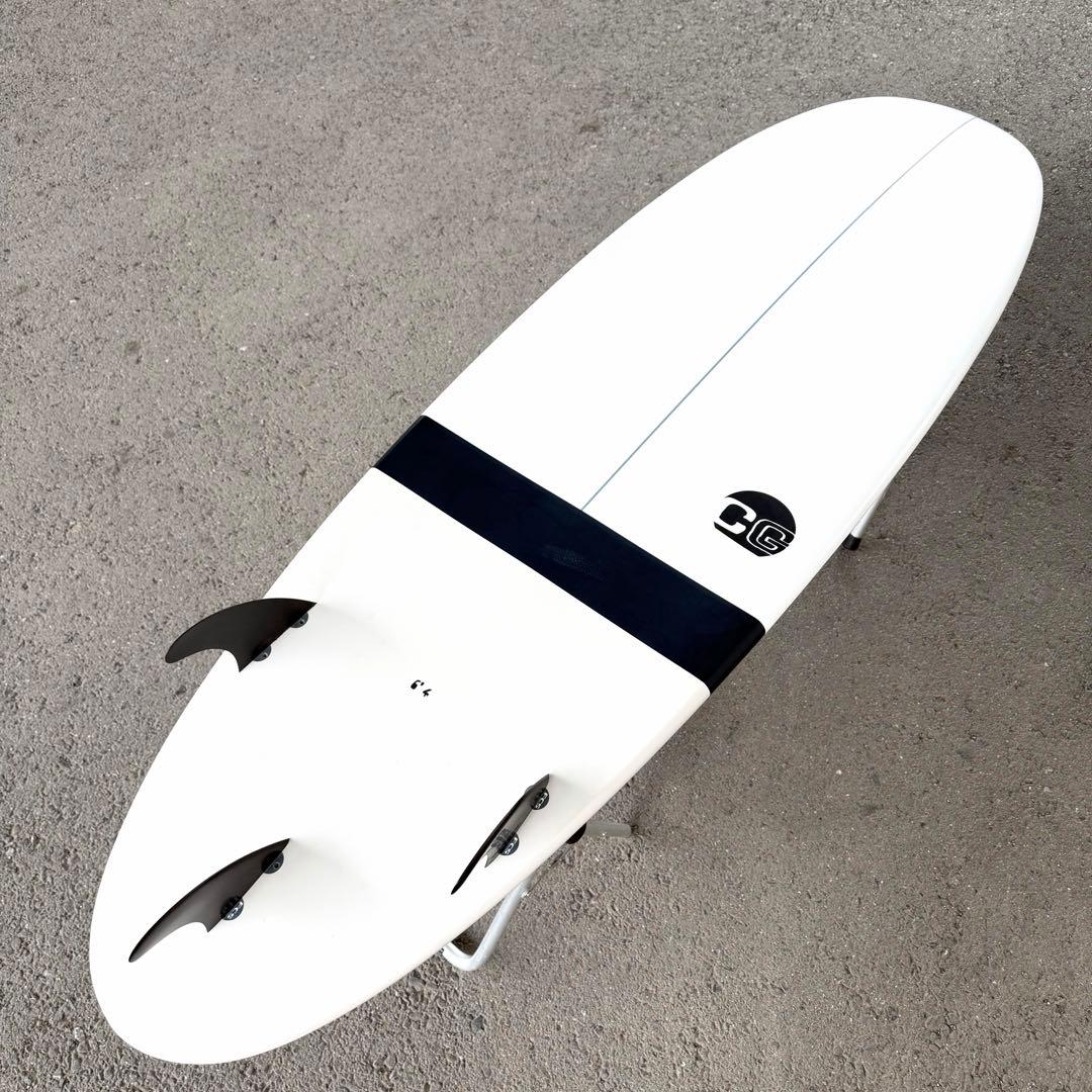 極上品　サーフボード　茅ヶ崎　キラーサーフ　6’4ft ショート　すぐ乗れる