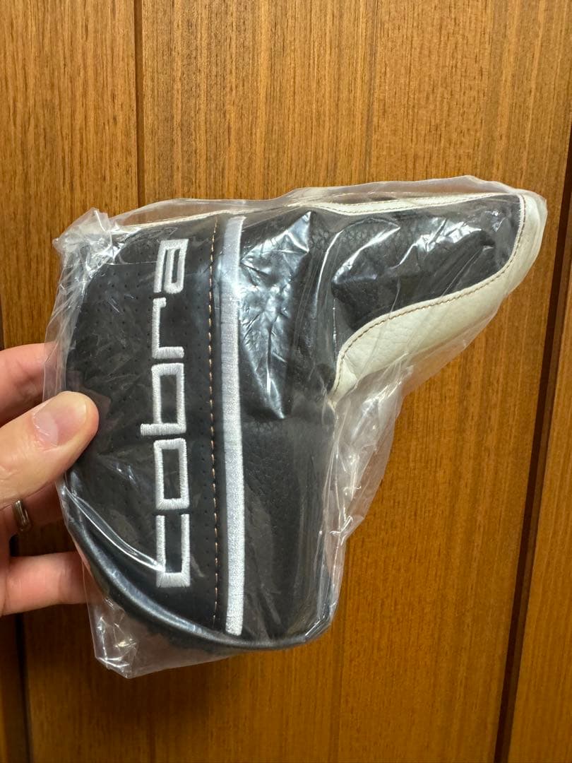 レア　未使用新品 41インチ コブラ グランスポーツ　アームロック パター
