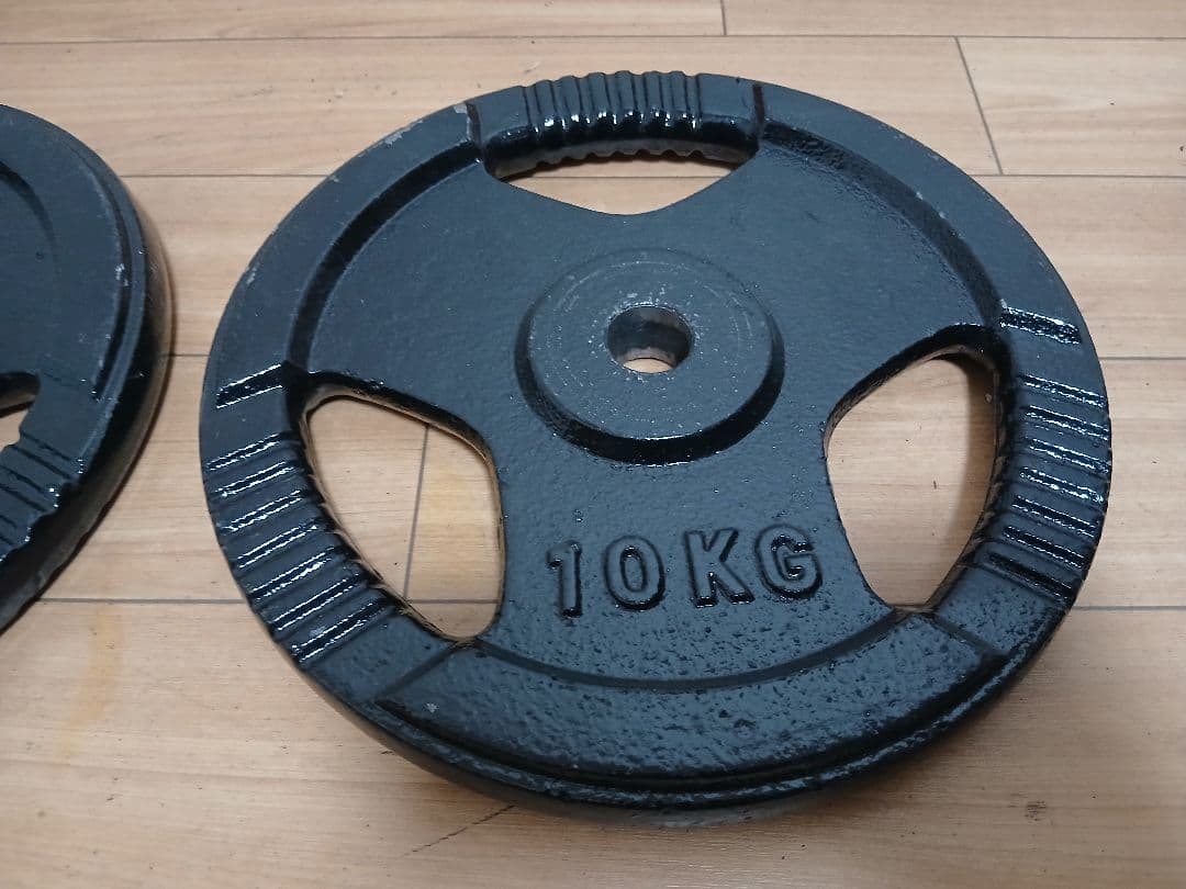 バーベルプレート 10Kg × 2枚　穴径／Φ28mm