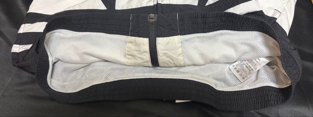 adidas originalsアディダスオリジナルスデカロゴセットアップ黒/白