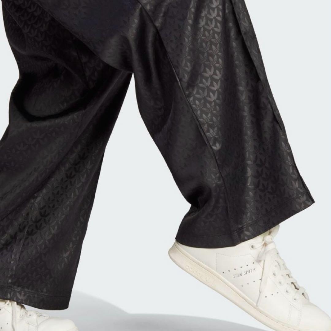 adidas Originals モノグラム トラックワイドパンツ　アディダス