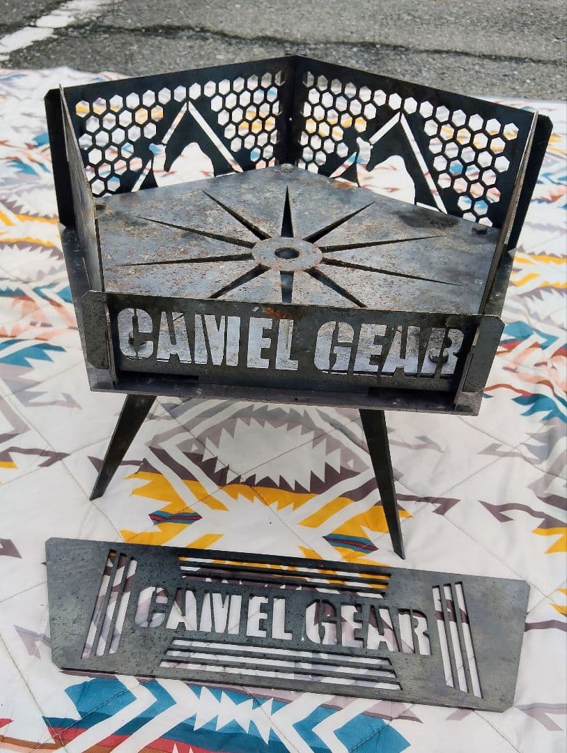ガレージブランド CAMEL GEAR 「たきびのベース」 焚き火台