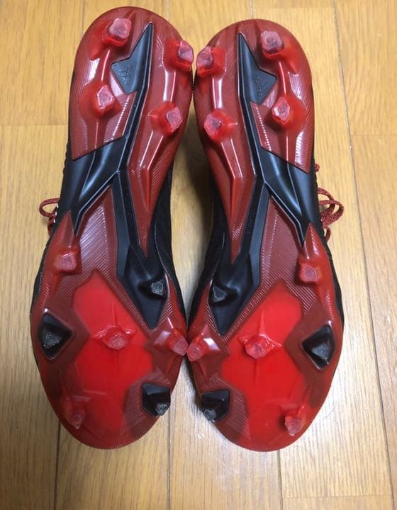 プレデター18.1 FG/AG LE 26.5cm