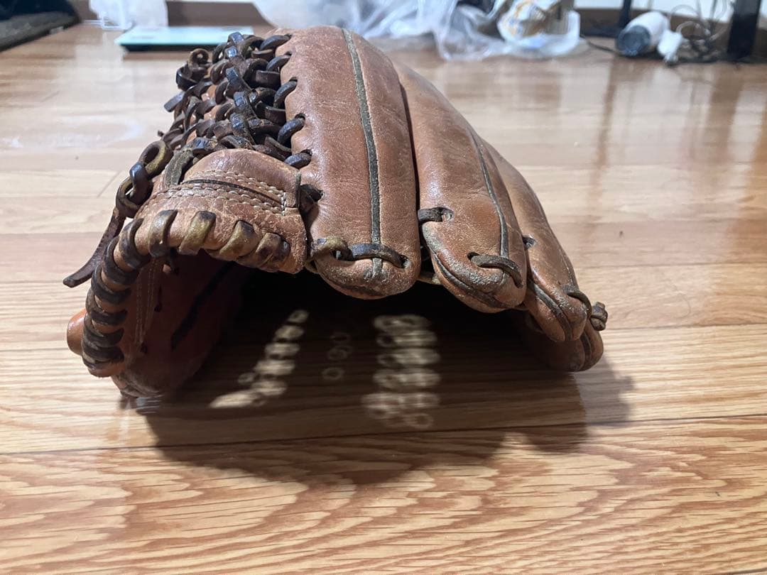 硬式内野用グローブ　久保田スラッガー