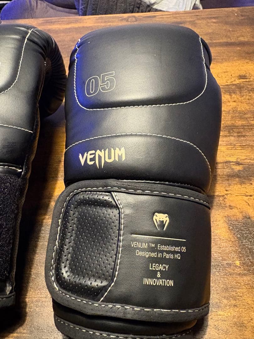 Venum Impact Evo　12oz ブラック　美品