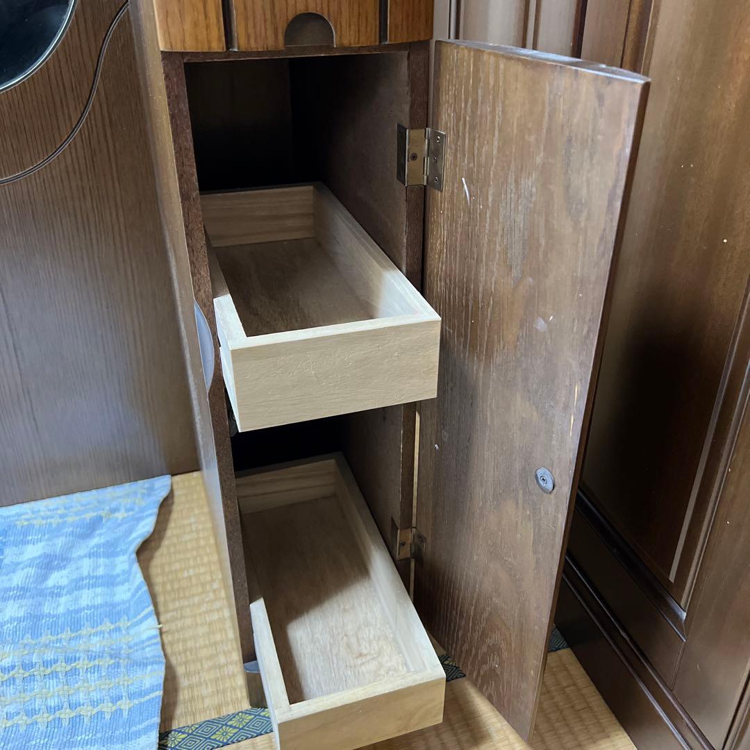 一面鏡ドレッサーです。
