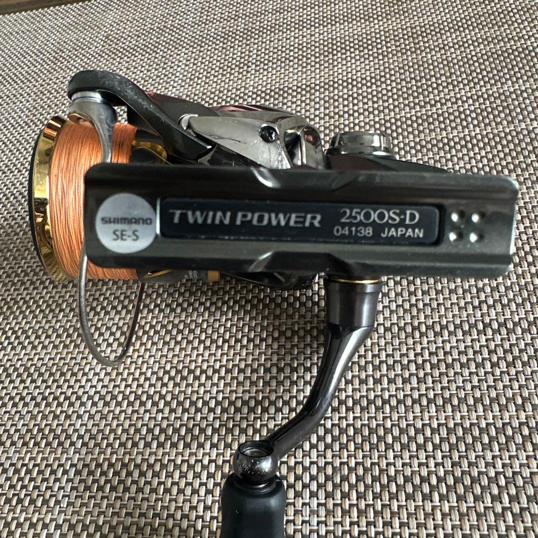 SHIMANO ツインパワー 2500S-D 04138 PE付 ＆ DAIWA