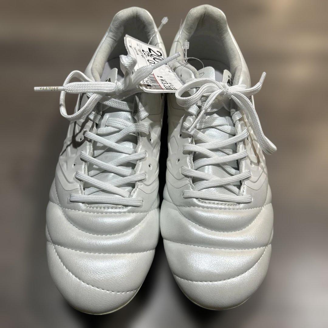 新品　ATHLETA サッカースパイク