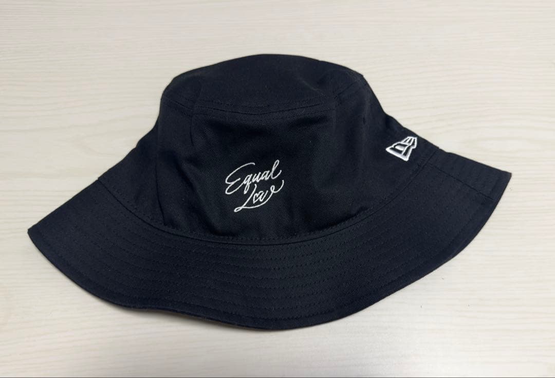 【美品】＝LOVE イコラブ NEWERA コラボ バケハ 最終値下げ‼️