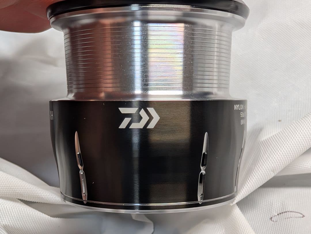 ダイワ　管438GP　24ルビアス LT2500S-XH スプール 美品