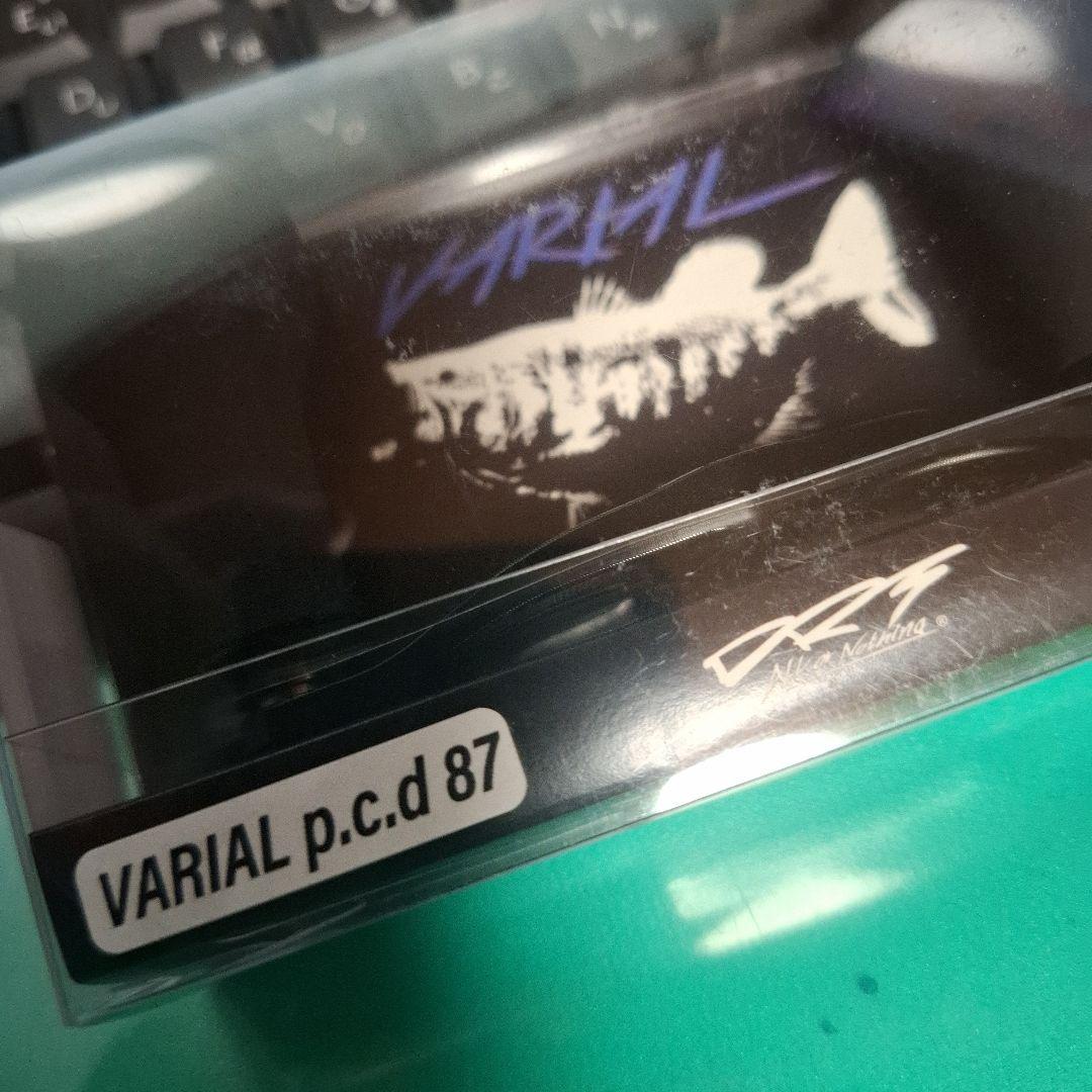 DRT バリアル 87mm ブラック×ホワイト VARIAL 　新品