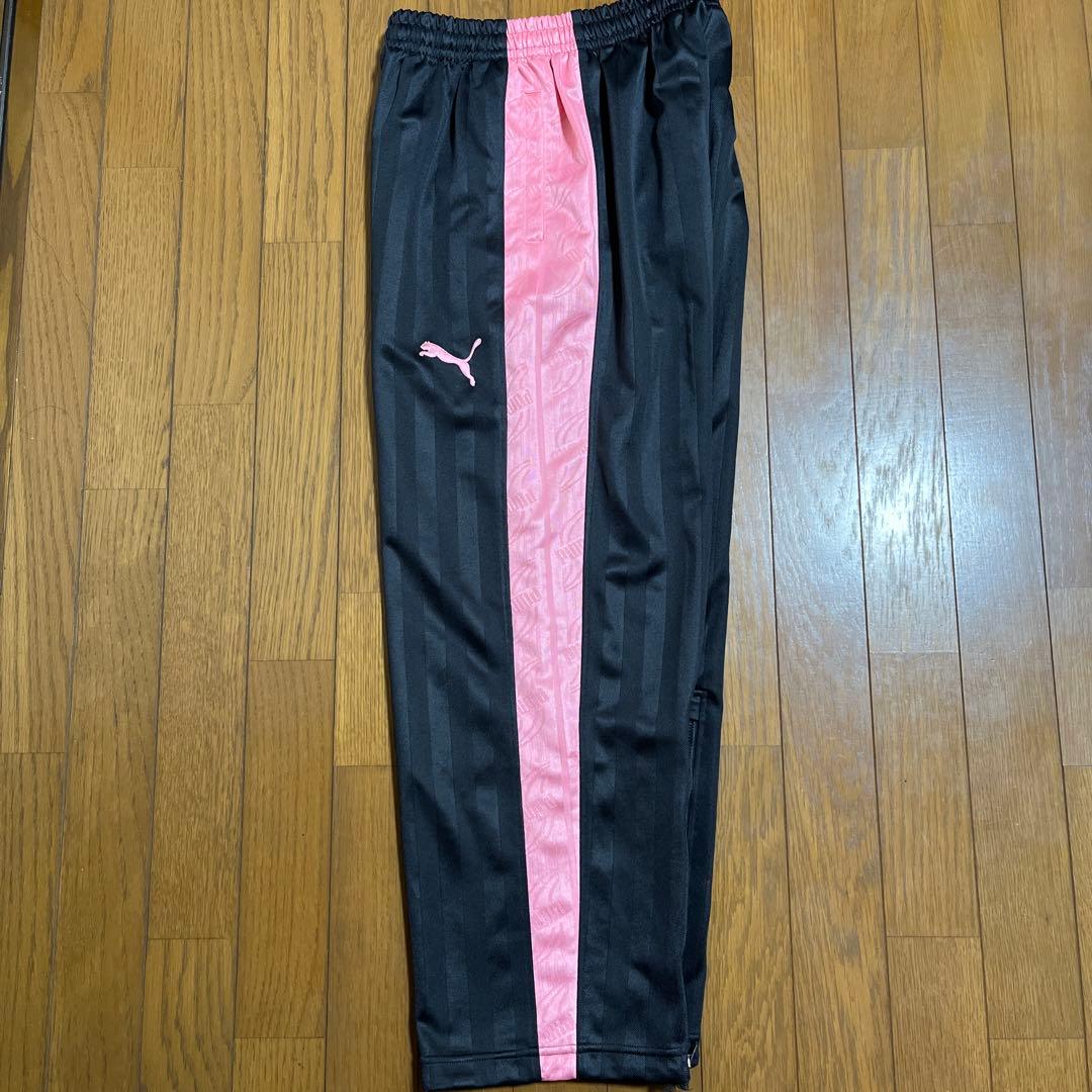 日本製★PUMA ストライプジャージパンツ Sサイズ ピンク　メンズ