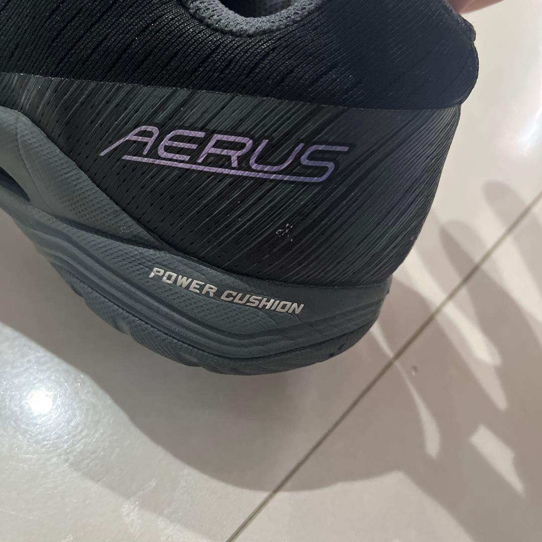 YONEX バドミントンシューズ　AERUS パワークッション
