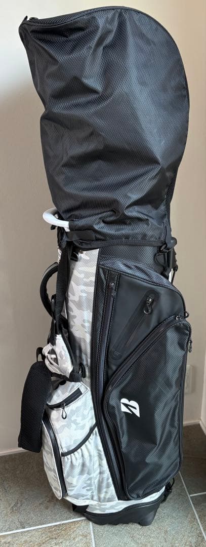 ブリヂストン　軽量キャディバックスタンド CBG223