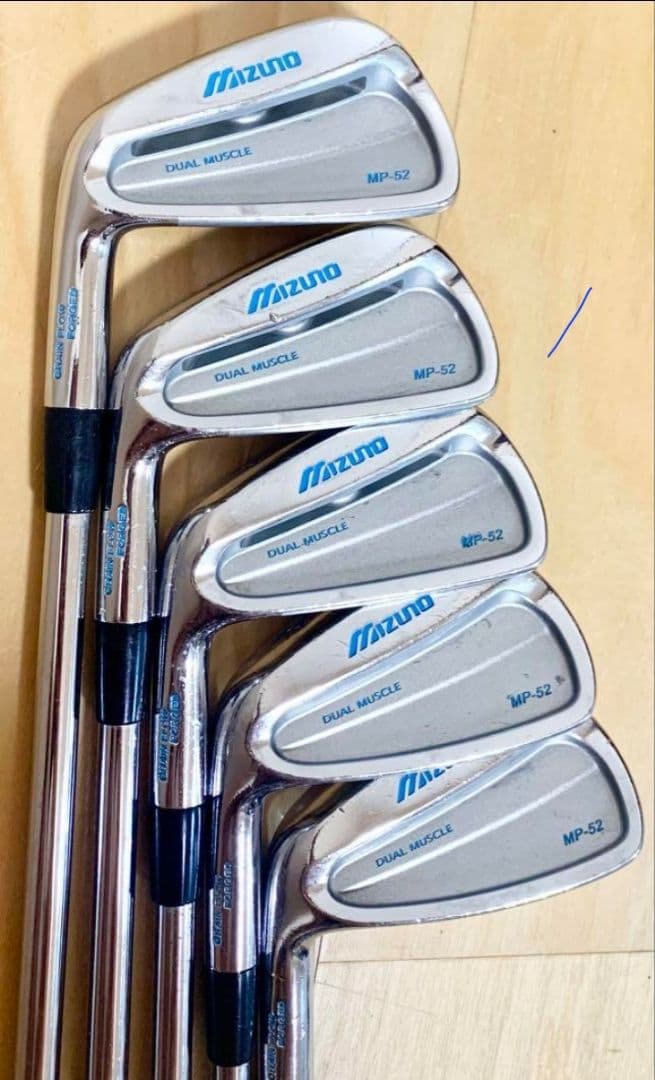早い者勝ち　入手困難　レフティ　左利き　ミズノ　MP-52　DG X-100