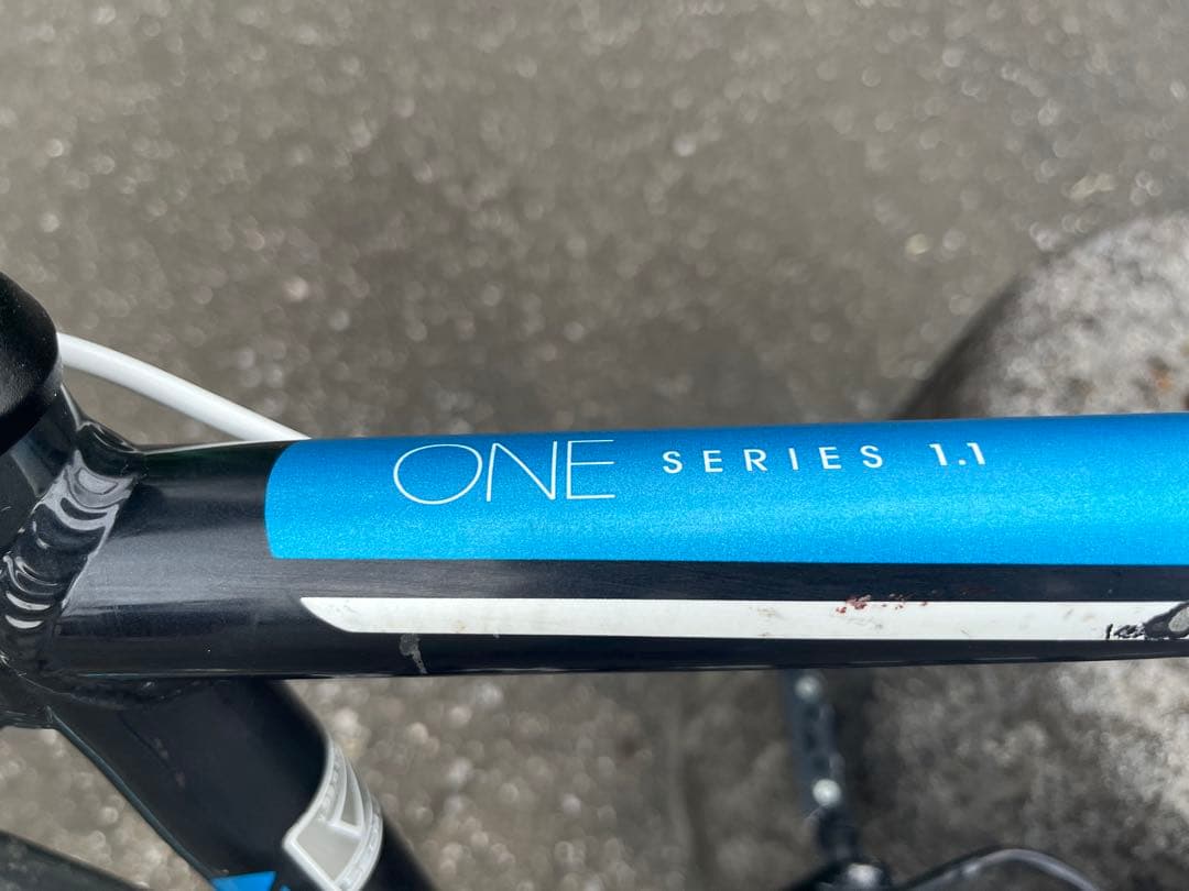 【フィクリ】TREK ONE SERIES 1.1 ロードバイク