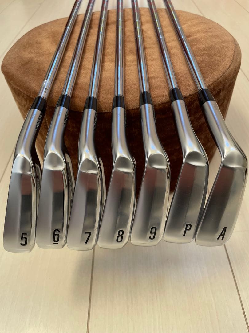 Srixon ZXi5 5〜AW 7本　MODUS105 DST Ｓ