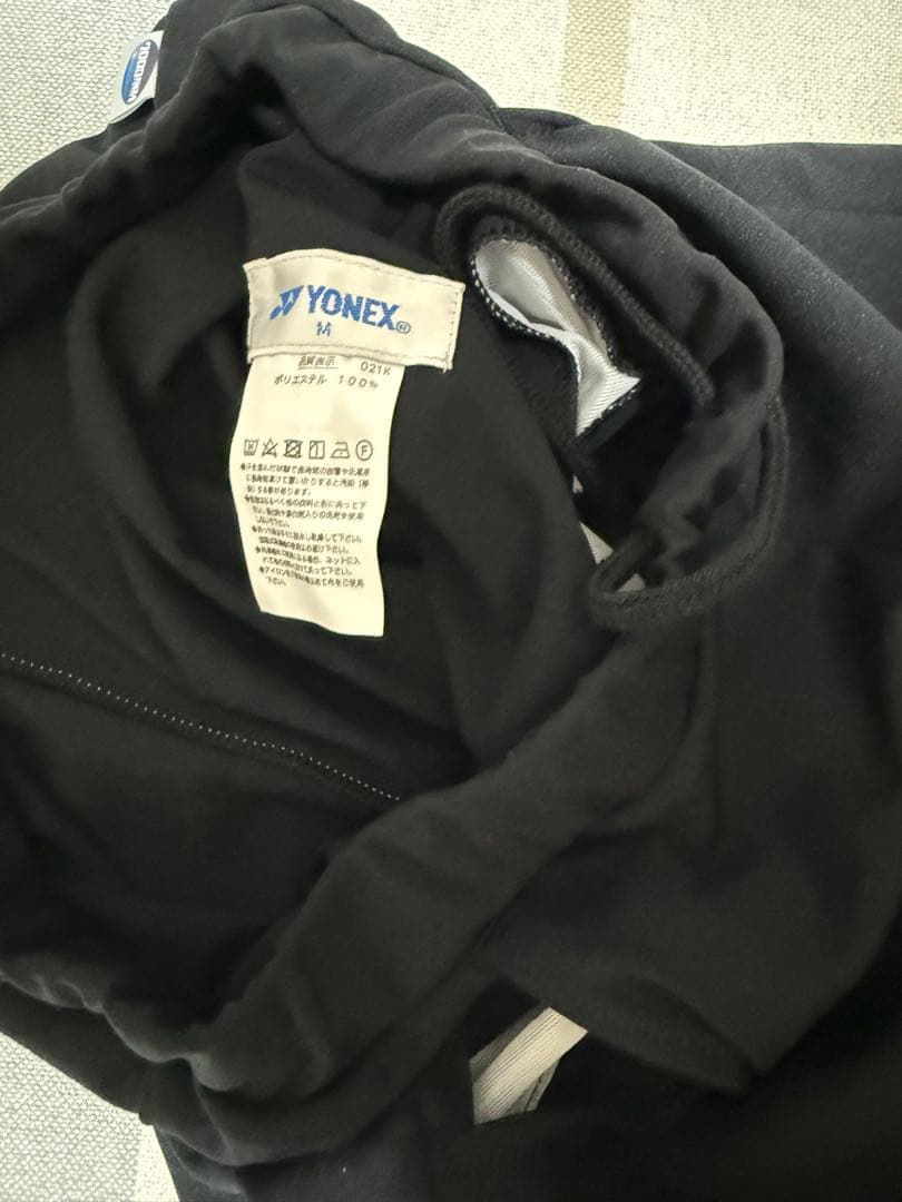 YONEX ブラックパンツ Mサイズ ポケット付き