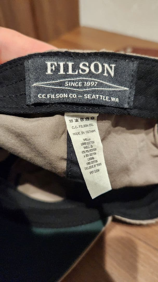 FILSON ライトウェイトアングラーキャップ