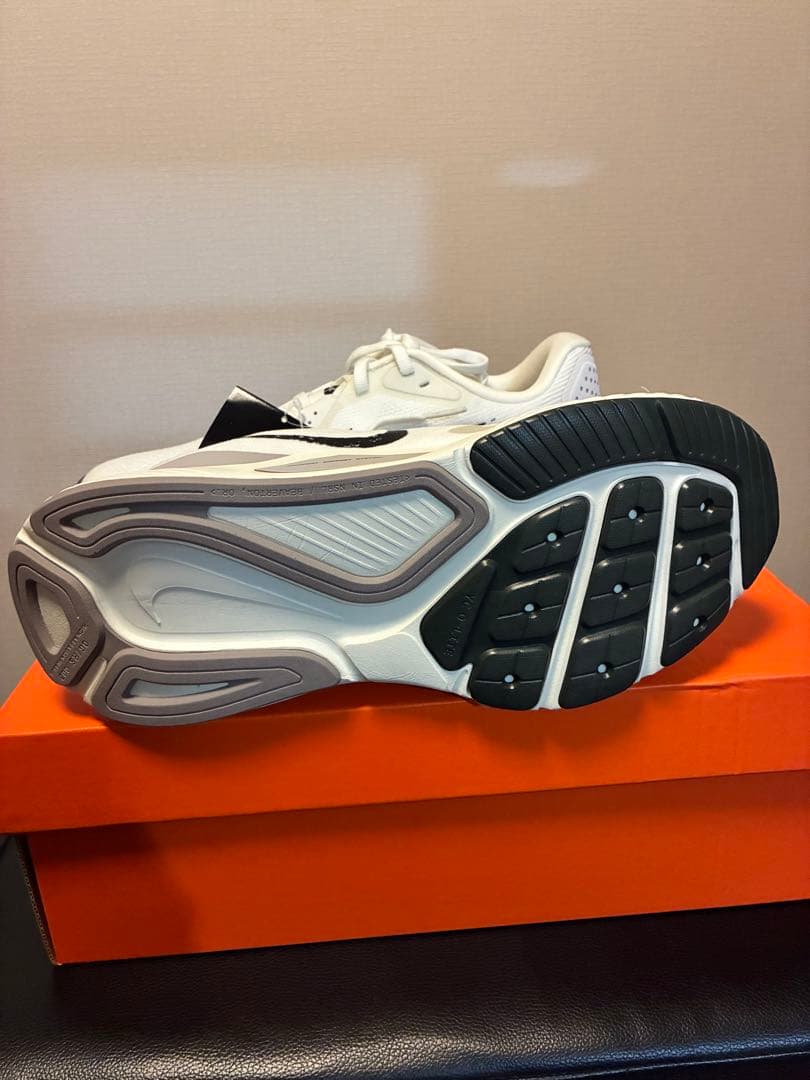 ❗️新品タグ付き❗️NIKE ストラクチャー26 26cm