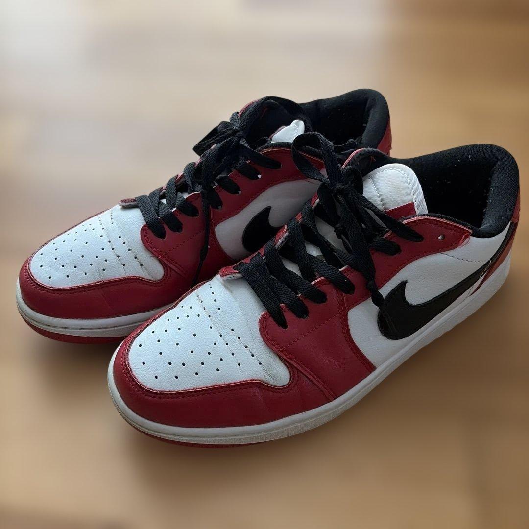 Nike Air Jordan 1 Low シカゴ　赤/白/黒