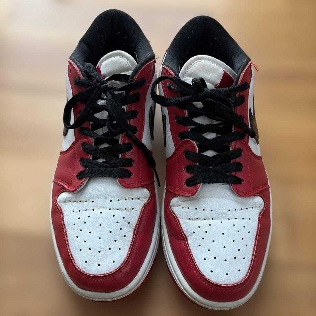 Nike Air Jordan 1 Low シカゴ　赤/白/黒