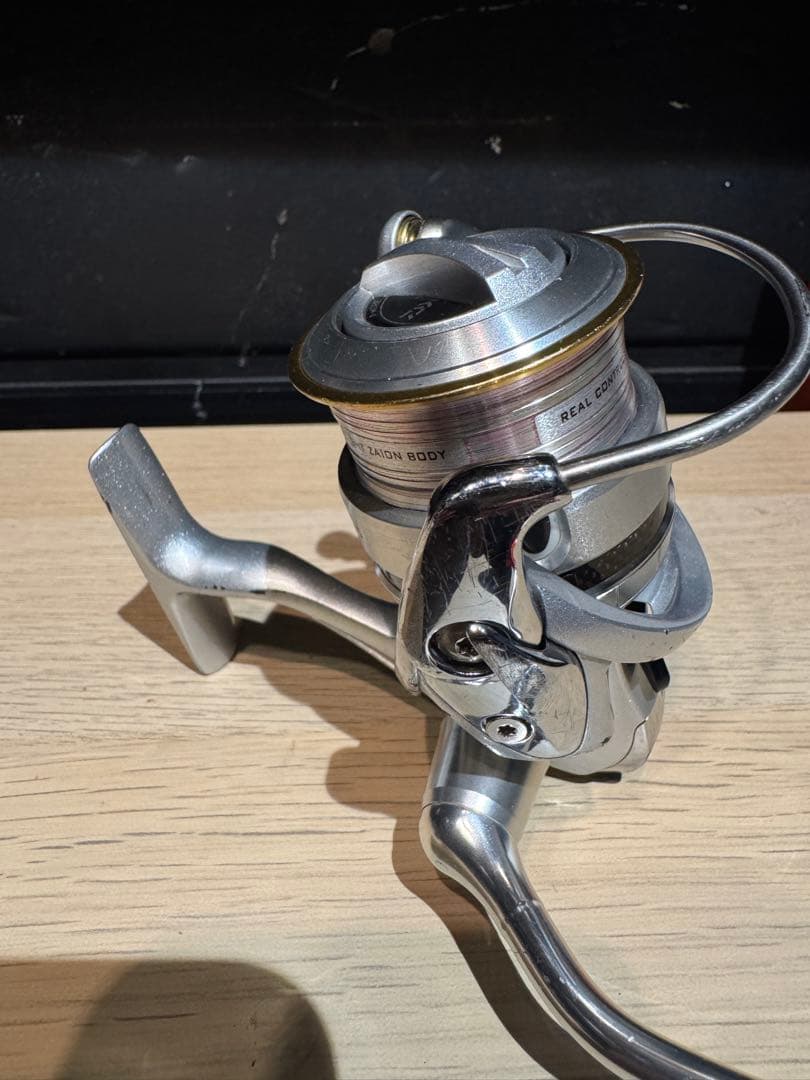 ダイワ　カルディア　CALDIA 2506H スピニングリール