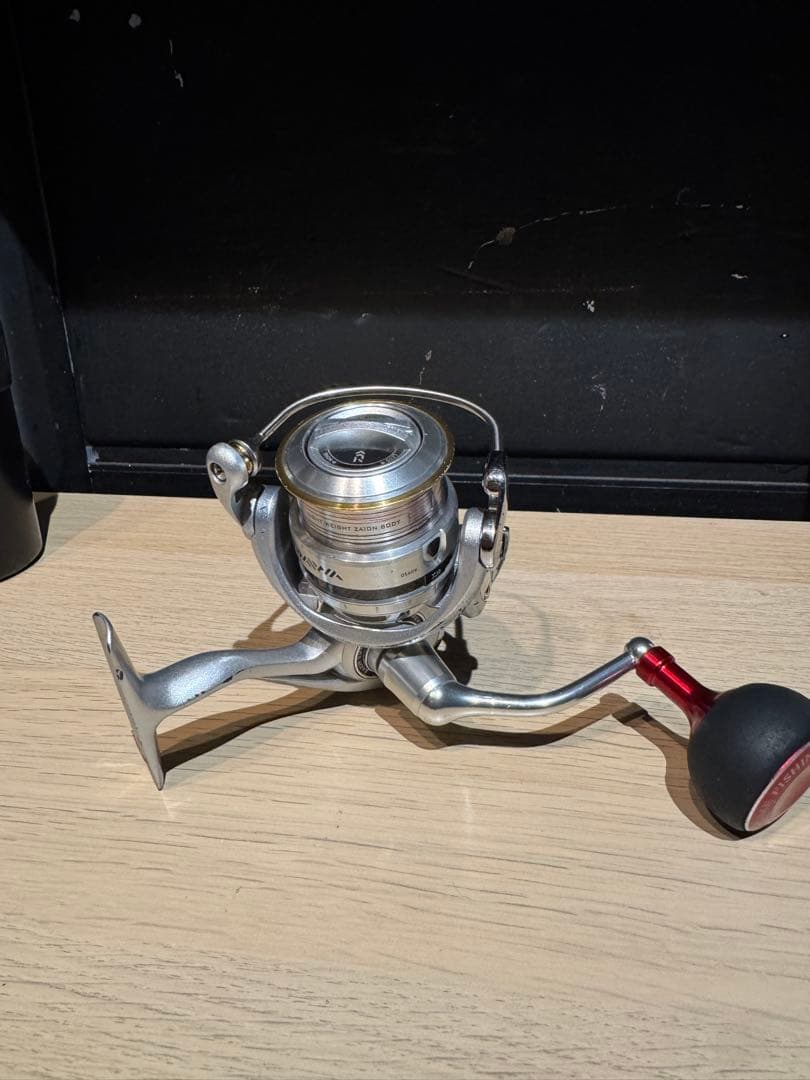 ダイワ　カルディア　CALDIA 2506H スピニングリール