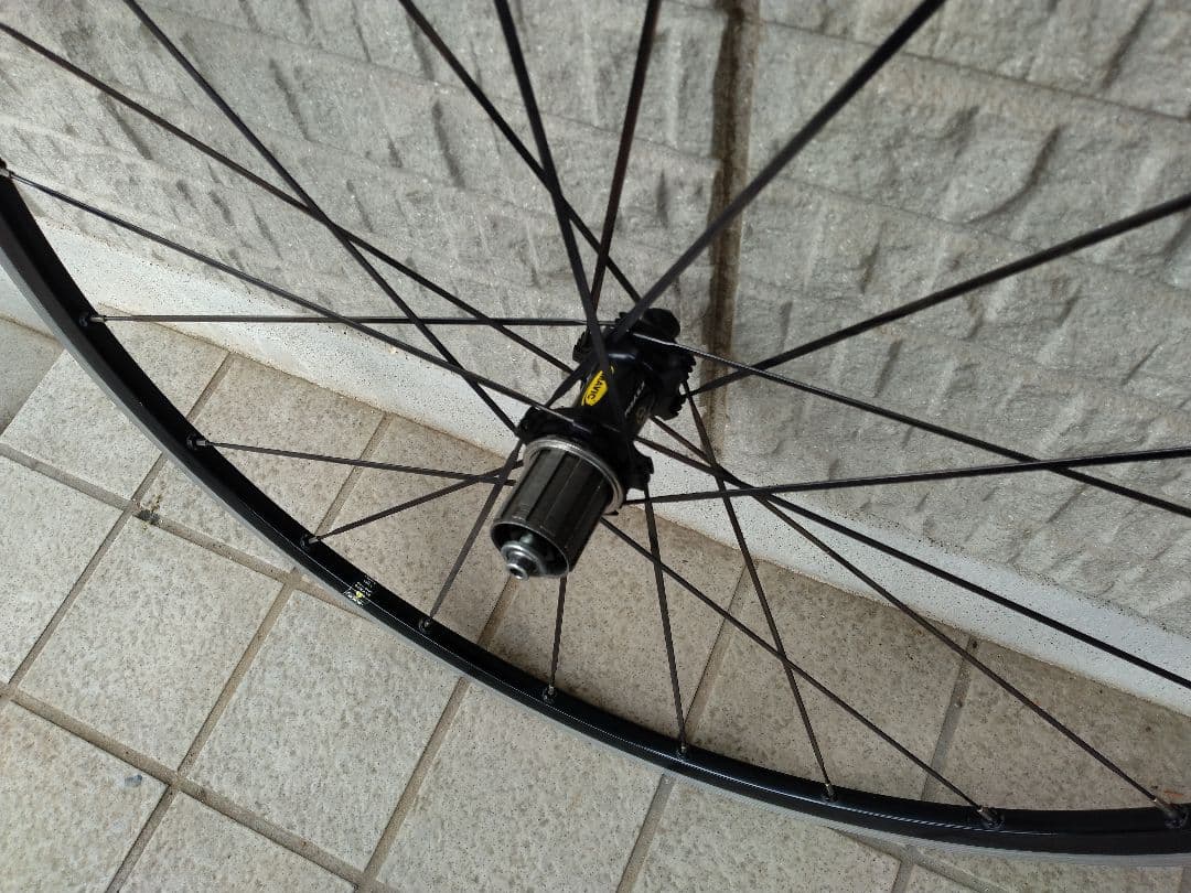 Mavic キシリウム エリート 前後セット（シマノスプロケ用）