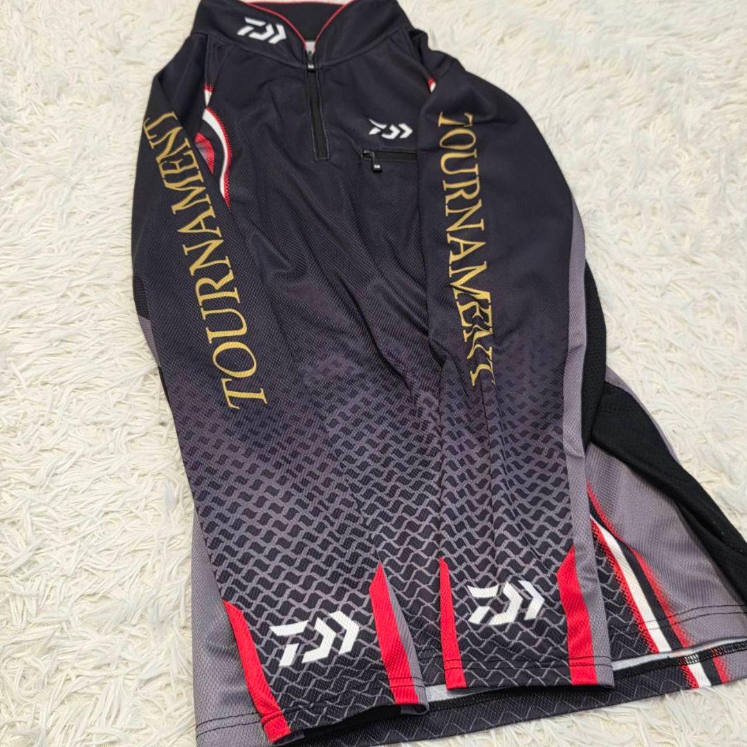 美品☆ ダイワ トーナメント ドライシャツ 2XL DE-7406 黒 日本製