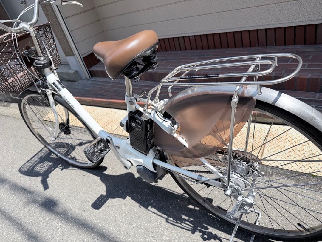 大阪府　Panasonic 電動アシスト自転車 ホワイト　26インチ