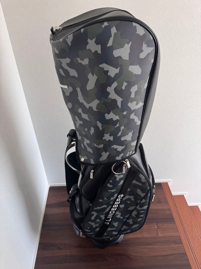 【美品】　J.LINDEBERG カモフラージュ ゴルフバッグ