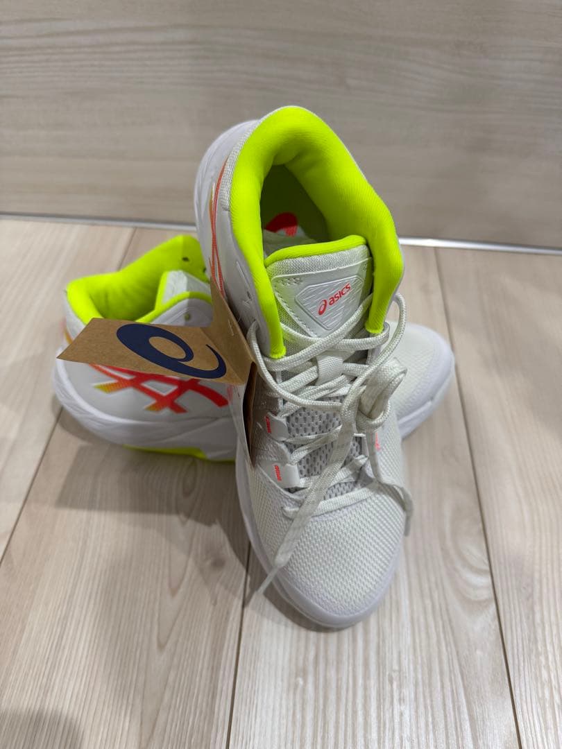 とはもな　ASICS UNPRE ARS 2 WIDE