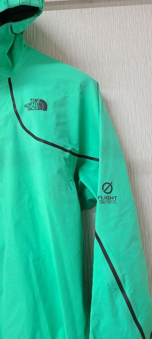 THE NORTH FACE フューチャーライト　フライトトレイルジャケット