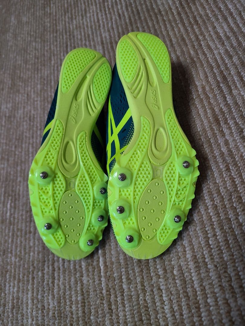 アシックス　ASICS　陸上スパイク 1093A131　300　24.0cm