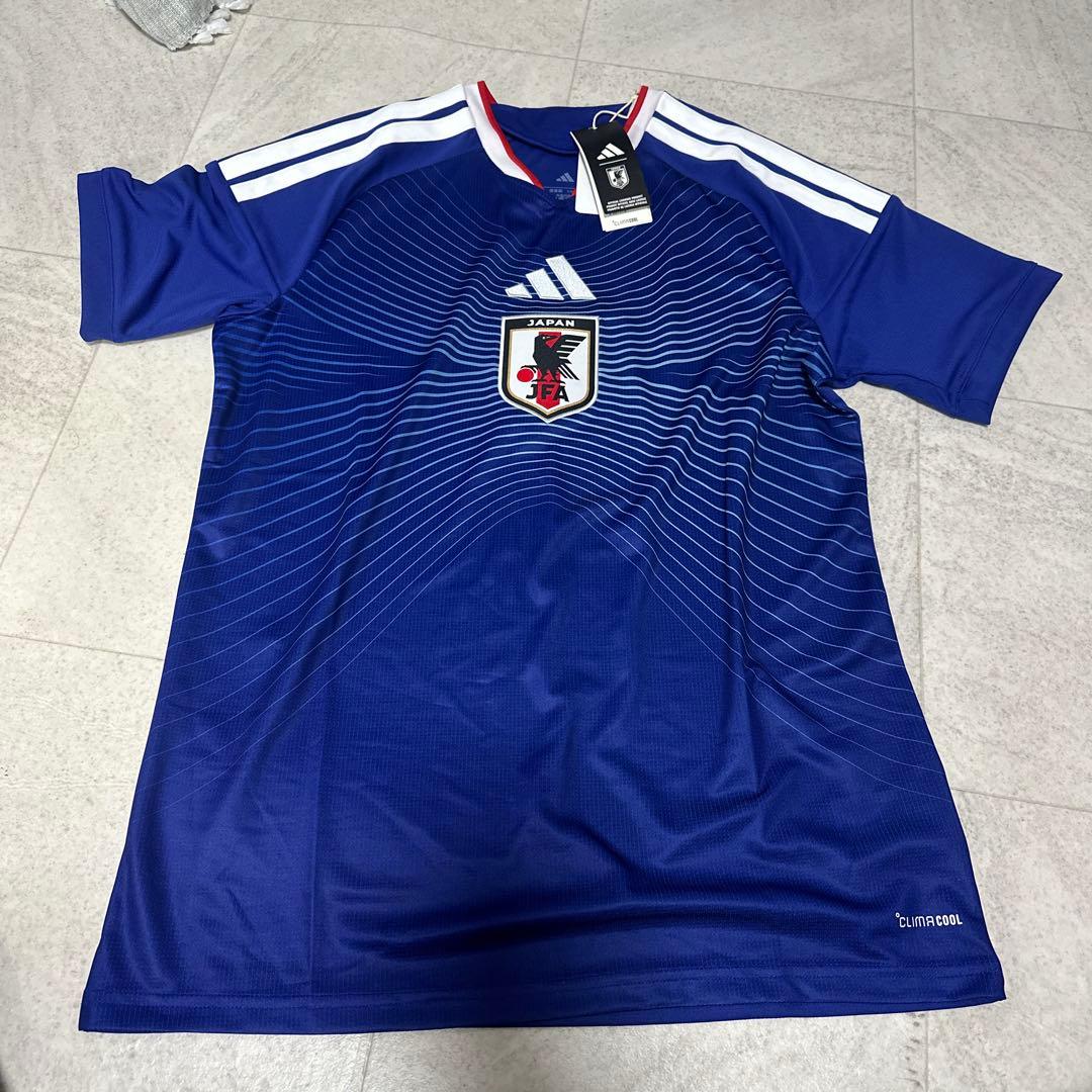 adidas 日本代表 サッカーシャツ 青　Mサイズ